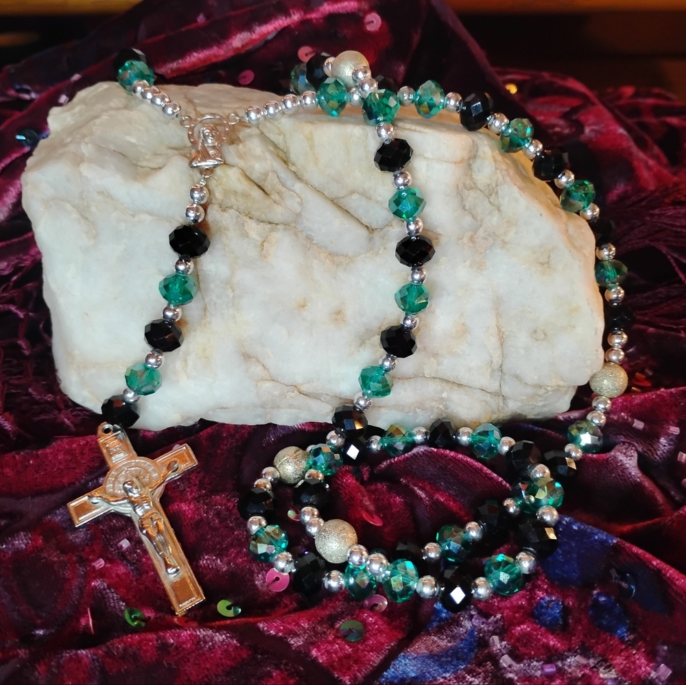 Vintage Blessed Handmade Elegant Beaded Sacred Heart Rosary Necklace Stunning
